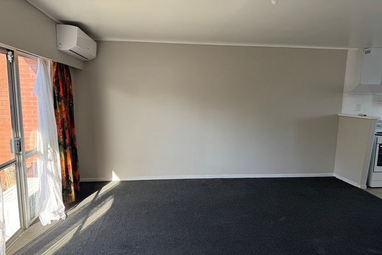 Photo of property in 1/94 Beaumonts Way, Manurewa, Auckland, 2102