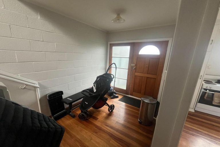 Photo of property in 117 Hutt Road, Petone, Lower Hutt, 5012