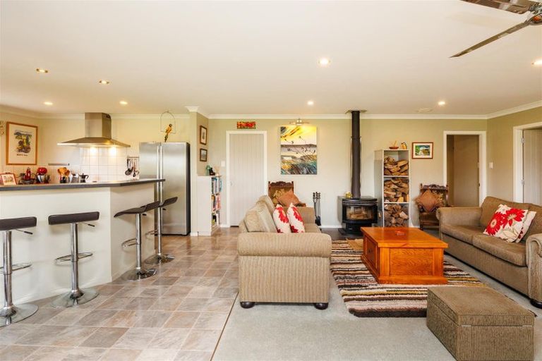 Photo of property in 361 Warrens Road, Marton, 4788