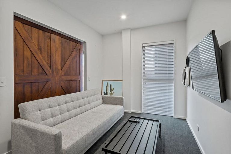 Photo of property in 13 Livingstone Lane, Frankton, Queenstown, 9300