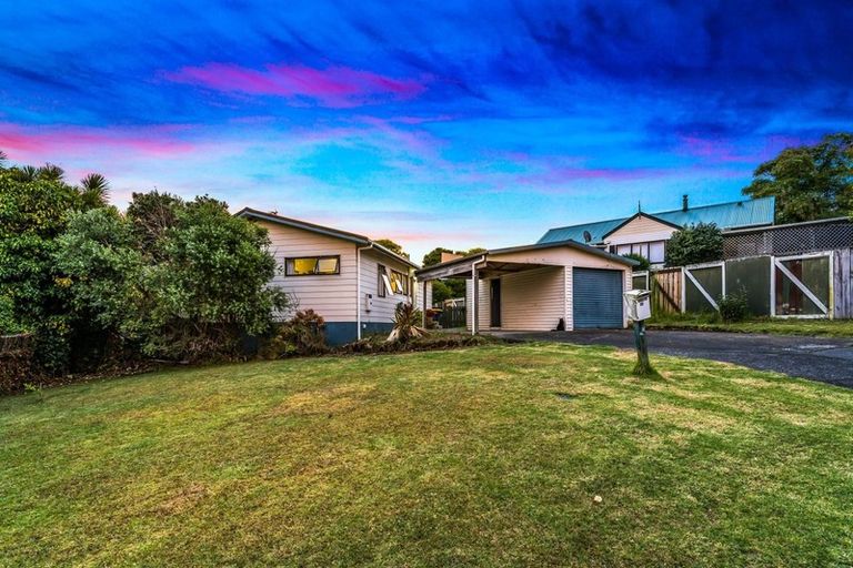 Photo of property in 59 Anich Road, Massey, Auckland, 0614