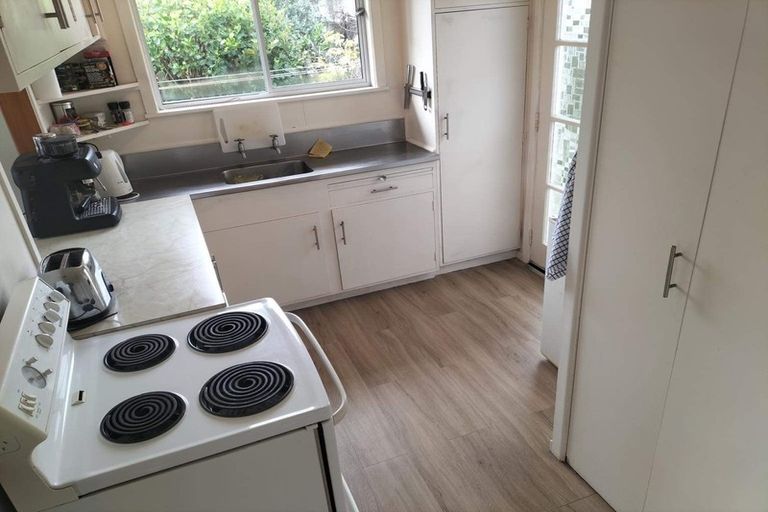 Photo of property in 1/37 Beach Street, Fitzroy, New Plymouth, 4312