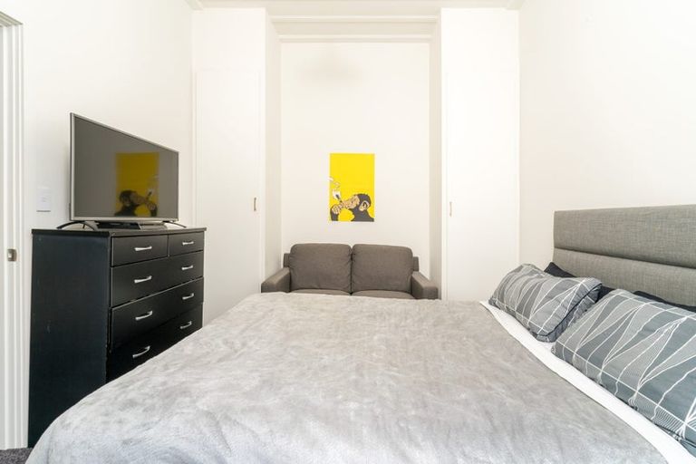 Photo of property in 8 Cashel Street, South Dunedin, Dunedin, 9012