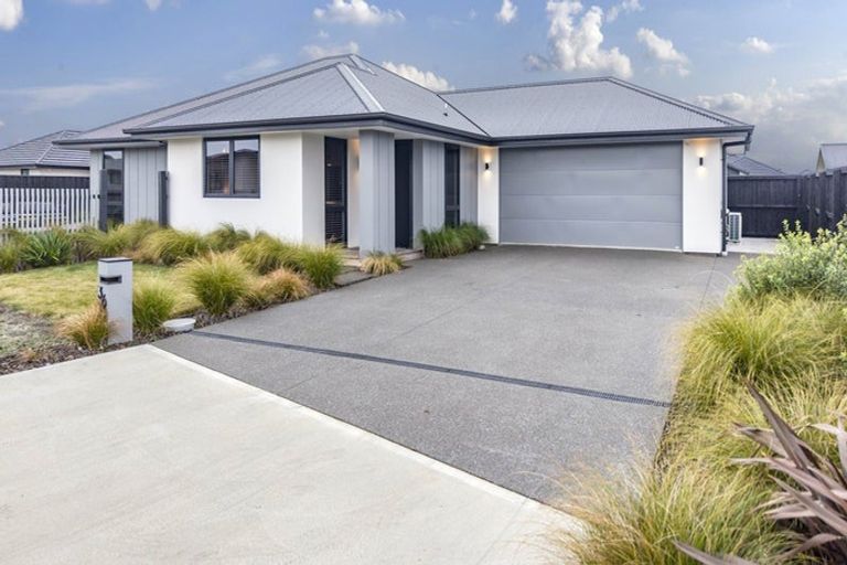 Photo of property in 36 Herridge Street, Woodend, 7610