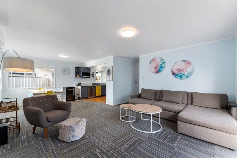 Photo of property in 7b Taylor Road, Papamoa Beach, Papamoa, 3118