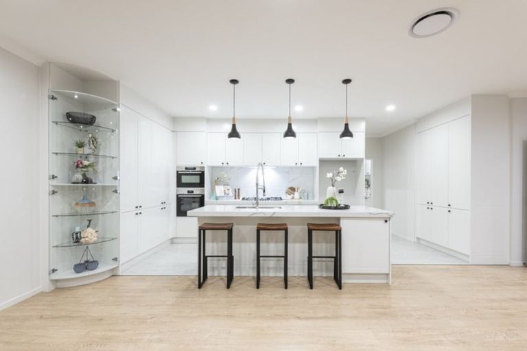 Photo of property in 46 Tir Conaill Avenue, Flat Bush, Auckland, 2019