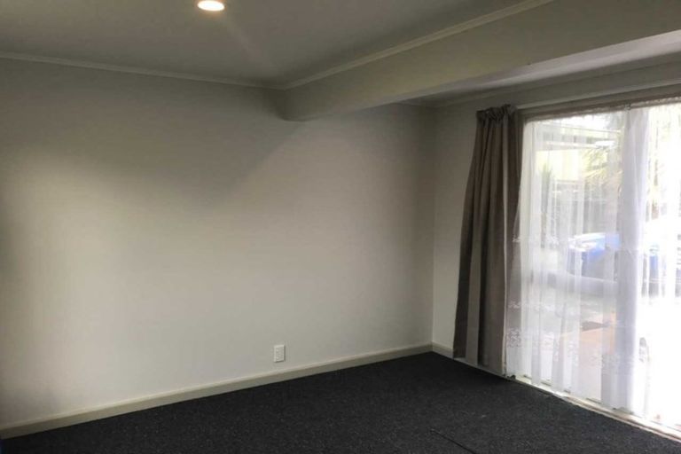 Photo of property in 24 Beckford Road, Saint Martins, Christchurch, 8022