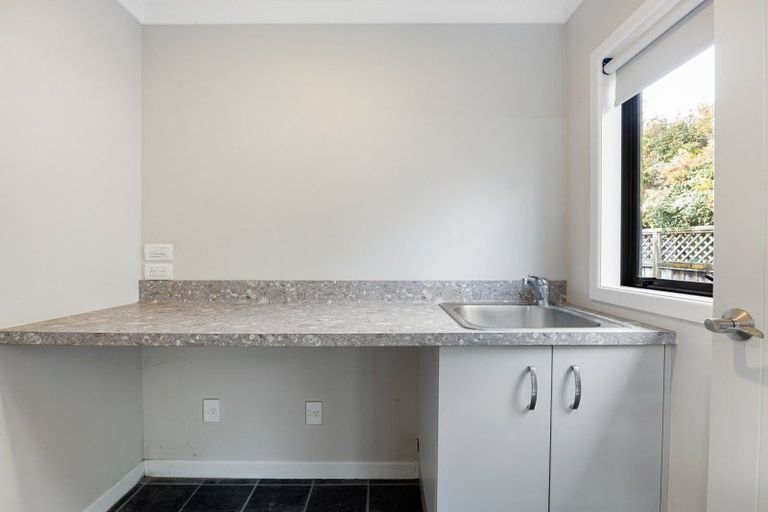 Photo of property in 30 Sandwich Road, St Andrews, Hamilton, 3200