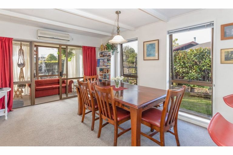 Photo of property in 8 Treffers Avenue, Rangiora, 7400