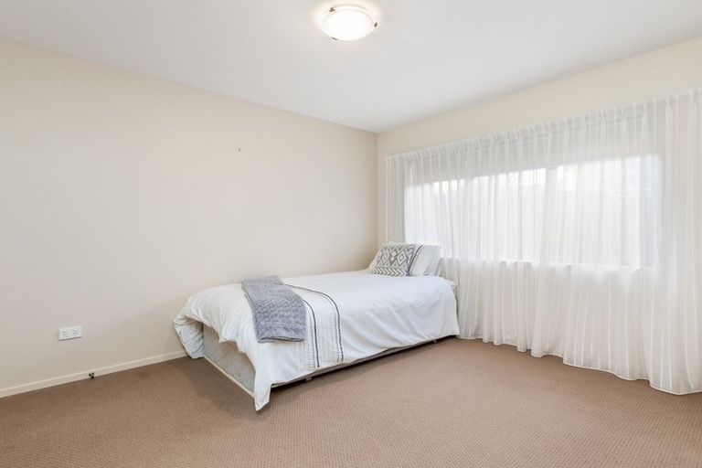 Photo of property in 31 Inverness Drive, Pyes Pa, Tauranga, 3112