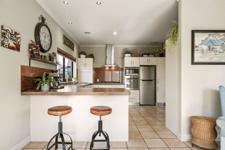 Photo of property in 86 Beachwater Drive, Papamoa Beach, Papamoa, 3118