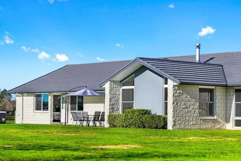 Photo of property in 19b Lissette Road, Newstead, Hamilton, 3286