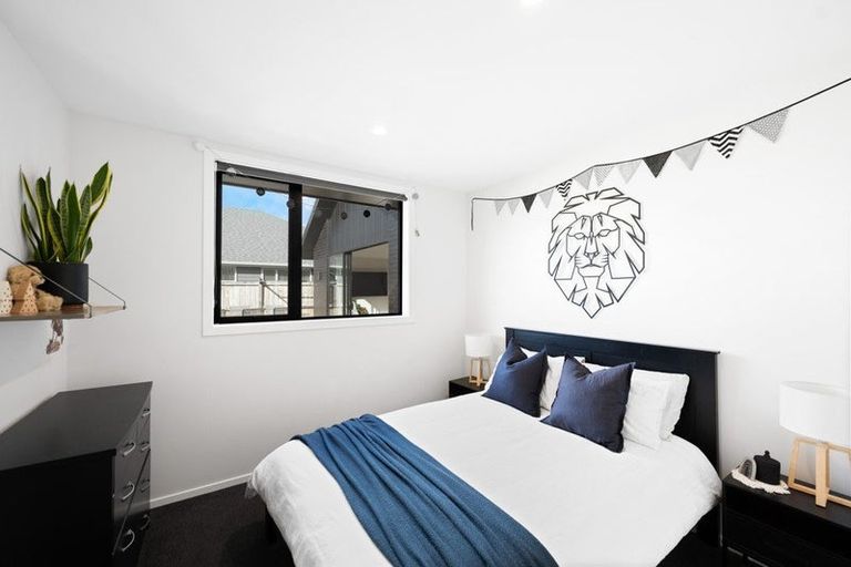 Photo of property in 37 Ruru Street, Cambridge, 3434