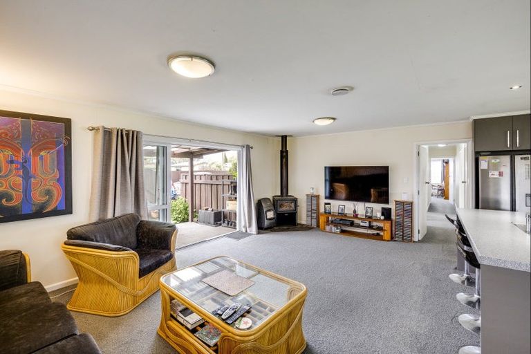 Photo of property in 20 Cortes Crescent, Flaxmere, Hastings, 4120