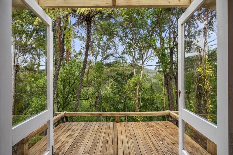 Photo of property in 6 Brown Road, Ohope, 3121