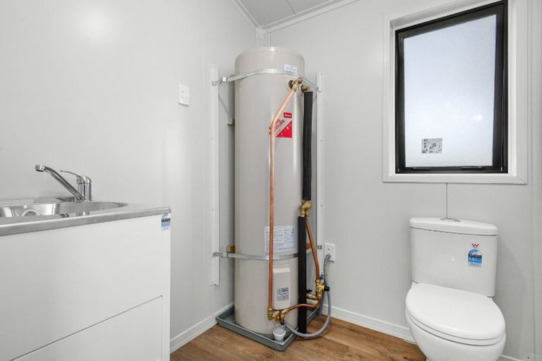 Photo of property in 104a Te Pene Avenue, Titahi Bay, Porirua, 5022