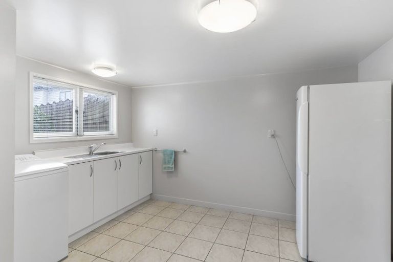 Photo of property in 1/15 Quebec Road, Milford, Auckland, 0620