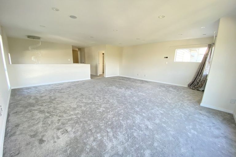 Photo of property in 43 Remuremu Street, Long Bay, Auckland, 0630