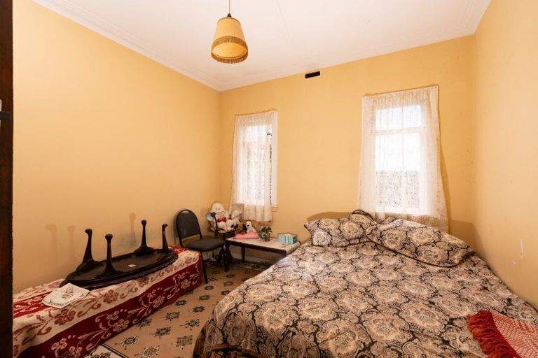 Photo of property in 323 Adelaide Road, Newtown, Wellington, 6021