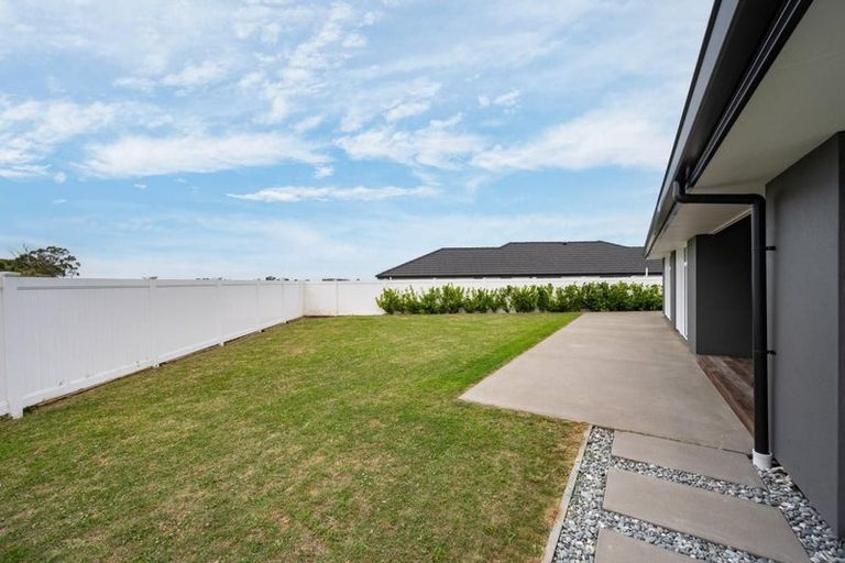 Photo of property in 72 Les Wakefield Road, Mapua, 7005