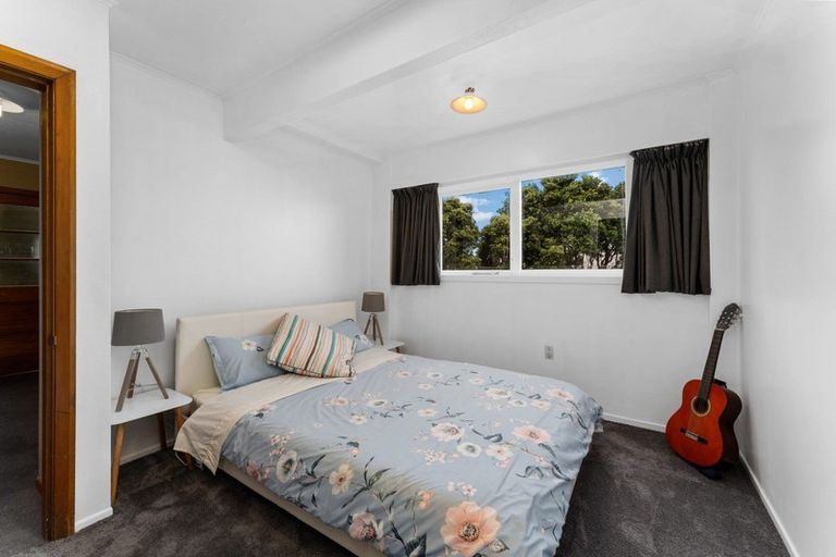 Photo of property in 169 Conclusion Street, Ascot Park, Porirua, 5024