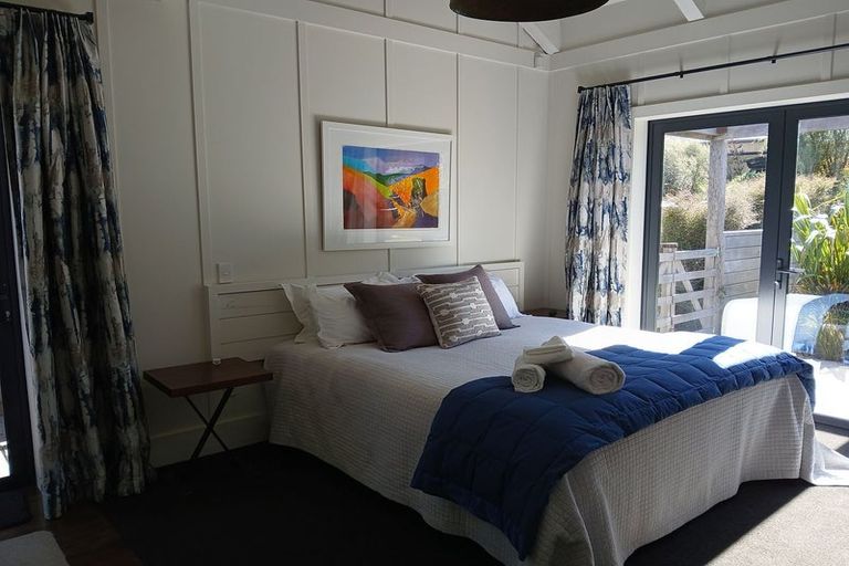 Photo of property in 14 Arran Lane, Jacks Point, Queenstown, 9371