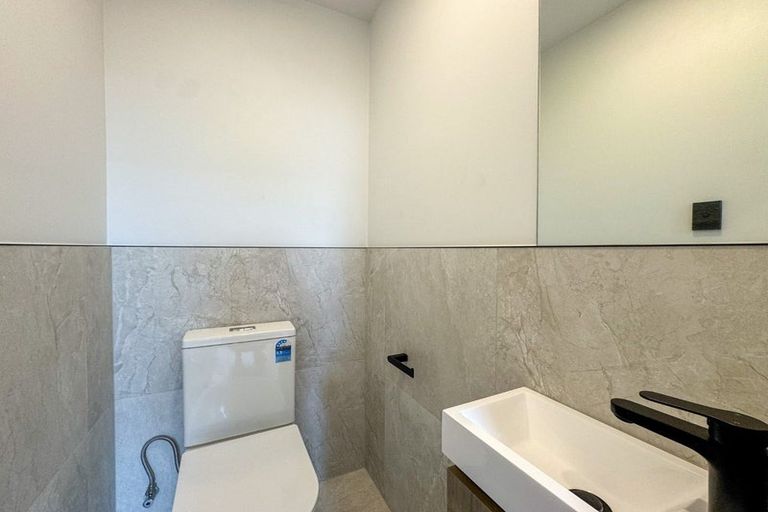 Photo of property in 4c Tainui Terrace, Mangere Bridge, Auckland, 2022