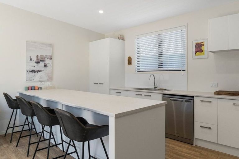 Photo of property in 94c Beach Road, Waihi Beach, 3611