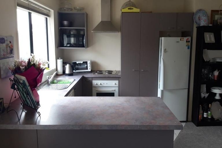 Photo of property in 154a Wainoni Road, Avondale, Christchurch, 8061