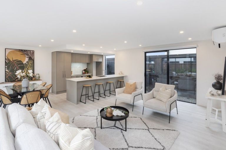 Photo of property in 2/143 Cranford Street, St Albans, Christchurch, 8014