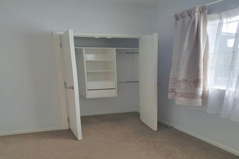 Photo of property in 16 Cherry Road, Bucklands Beach, Auckland, 2014