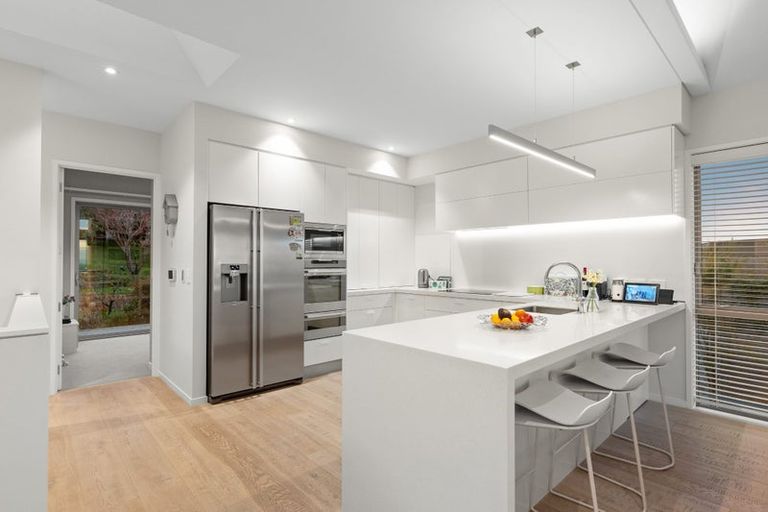 Photo of property in 44 Saint Andrews Hill Road, Mount Pleasant, Christchurch, 8081