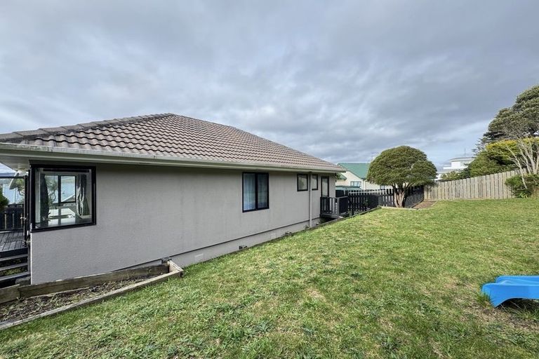 Photo of property in 8 Tolhurst Street, Johnsonville, Wellington, 6037
