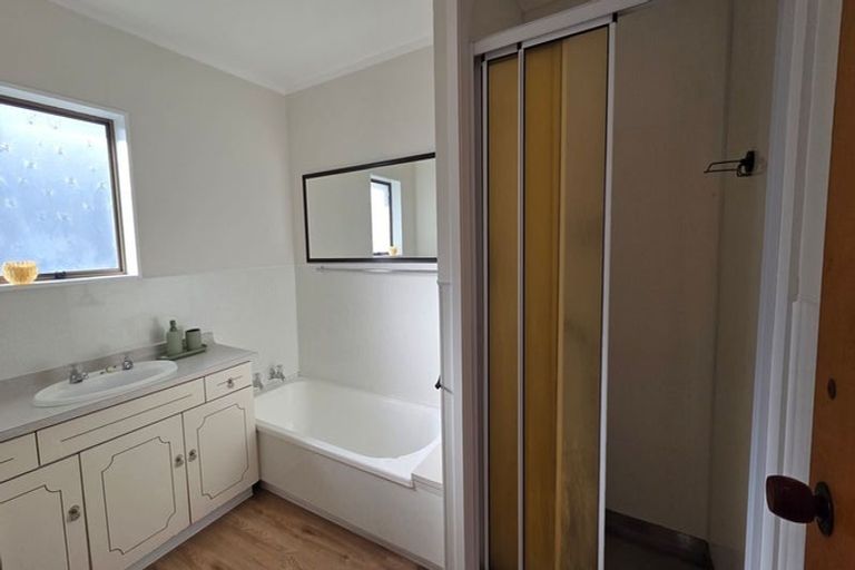 Photo of property in 65b Kamo Road, Regent, Whangarei, 0112