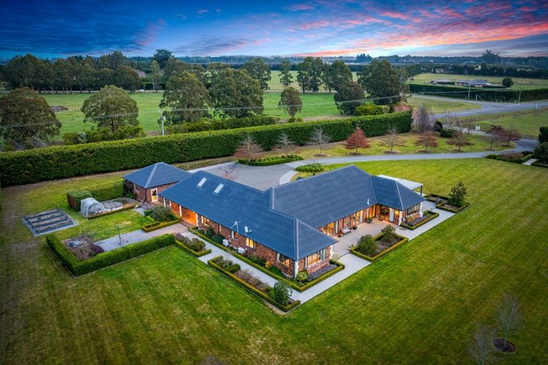 Photo of property in 118 Pattersons Road, Swannanoa, Rangiora, 7475