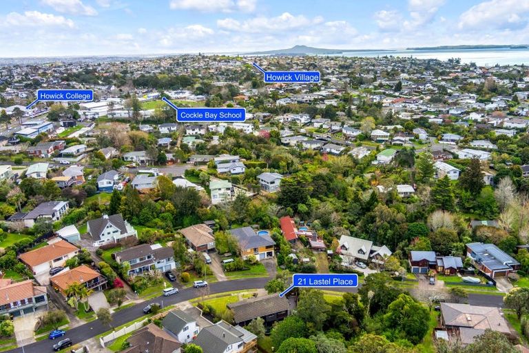 Photo of property in 21 Lastel Place, Shelly Park, Auckland, 2014