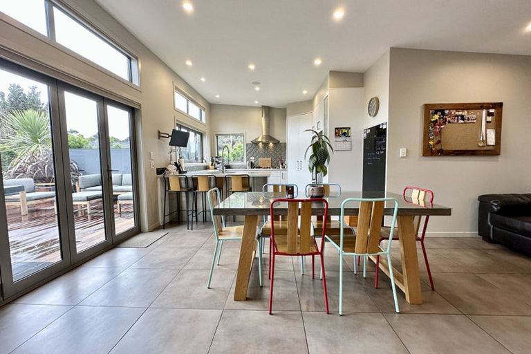 Photo of property in 32 Matua Road, Otatara, Invercargill, 9879