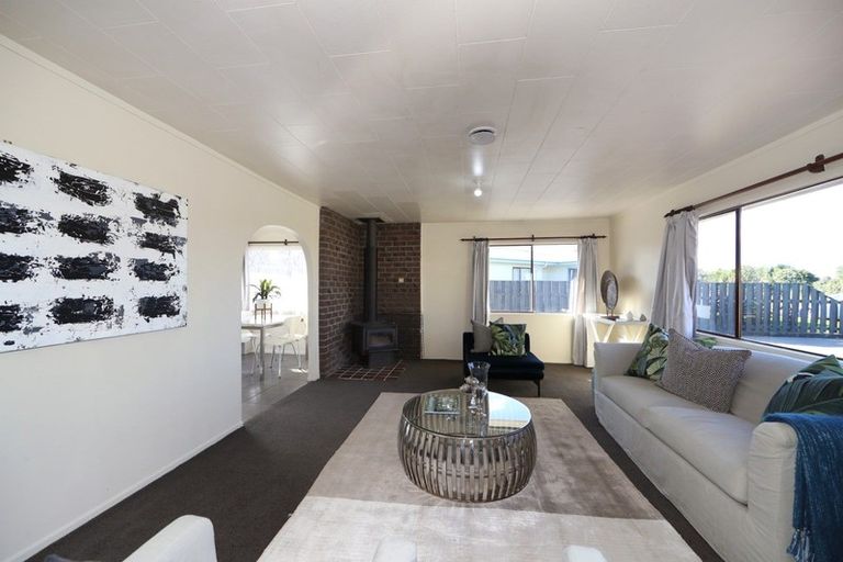 Photo of property in 80 Chatham Road, Flaxmere, Hastings, 4120