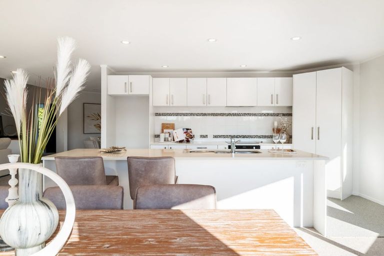 Photo of property in 56 Fitzwilliam Drive, Torbay, Auckland, 0630