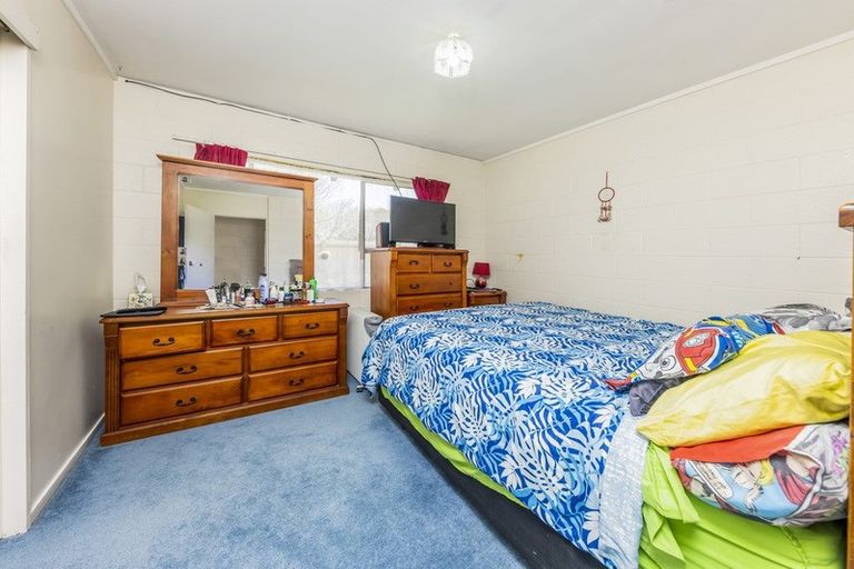 Photo of property in 20a Kindergarten Drive, Conifer Grove, Takanini, 2112