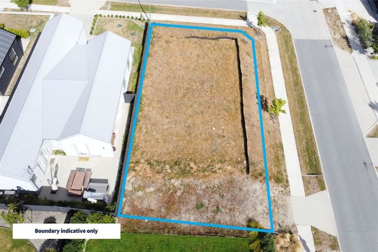 Photo of property in 1 Scurr Terrace, Wanaka, 9305