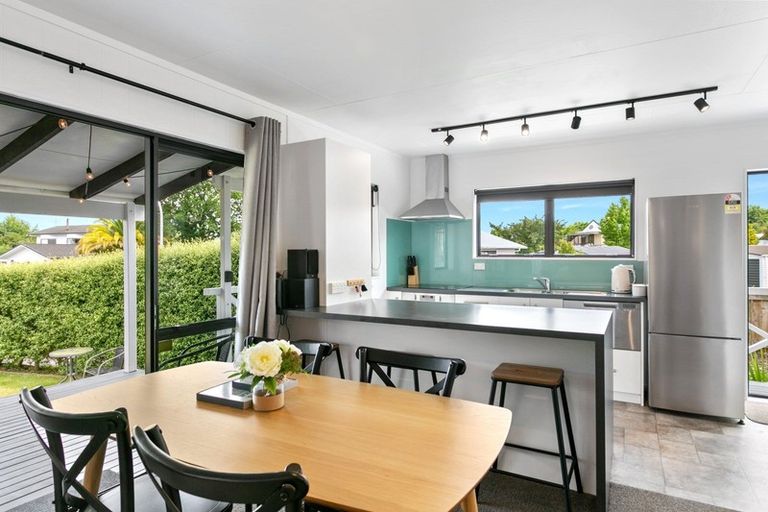 Photo of property in 18 Newberry Place, Richmond Heights, Taupo, 3330