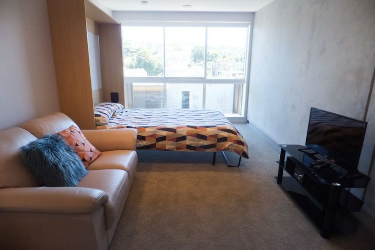 Photo of property in Vedado Apartments, 208/41 Hopper Street, Mount Cook, Wellington, 6011