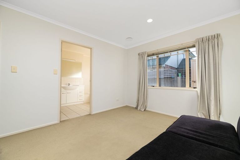 Photo of property in 38a Golf Road, Mount Maunganui, 3116