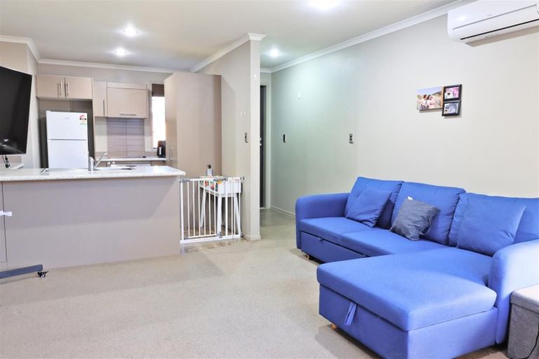 Photo of property in 1/31 Jones Crescent, Melville, Hamilton, 3206