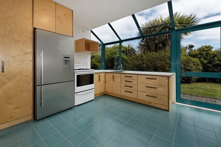 Photo of property in 123 Piha Road, Piha, New Lynn, 0772