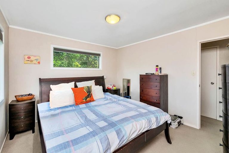 Photo of property in 22 Scarlock Avenue, Browns Bay, Auckland, 0630