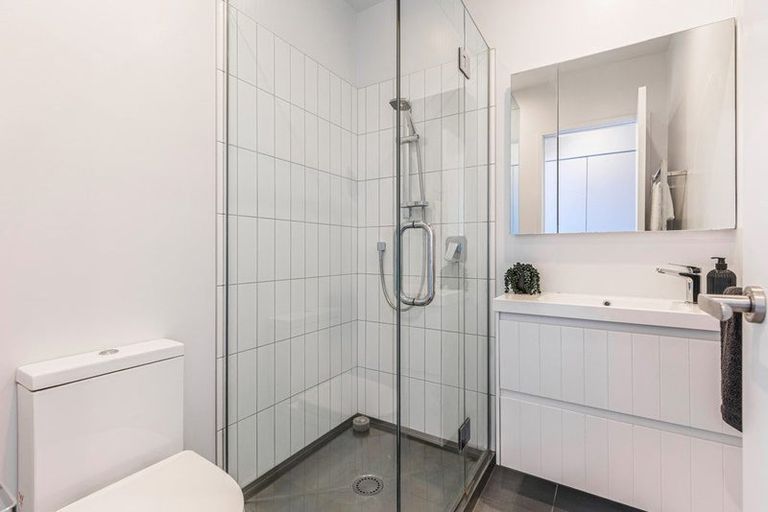 Photo of property in 204/77 Hobsonville Point Road, Hobsonville, Auckland, 0616