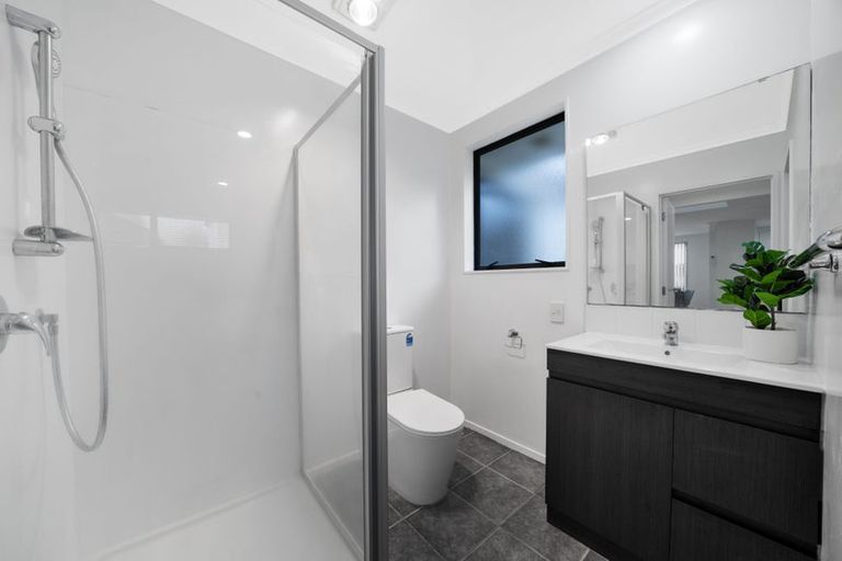 Photo of property in 8 Marengo Parkway, Takanini, 2112