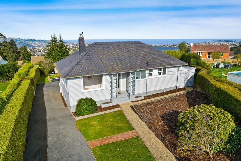 Photo of property in 5 Ellersley Street, Halfway Bush, Dunedin, 9010